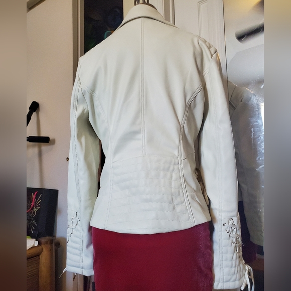 Women Guess Moto style Jacket in Ivy - Picture 2 of 7